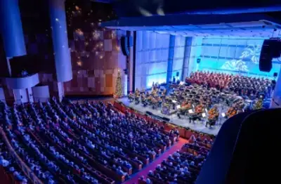 Holiday Pops Spectacular poster